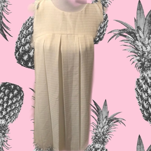 Little White Dress - Picture 2 of 5